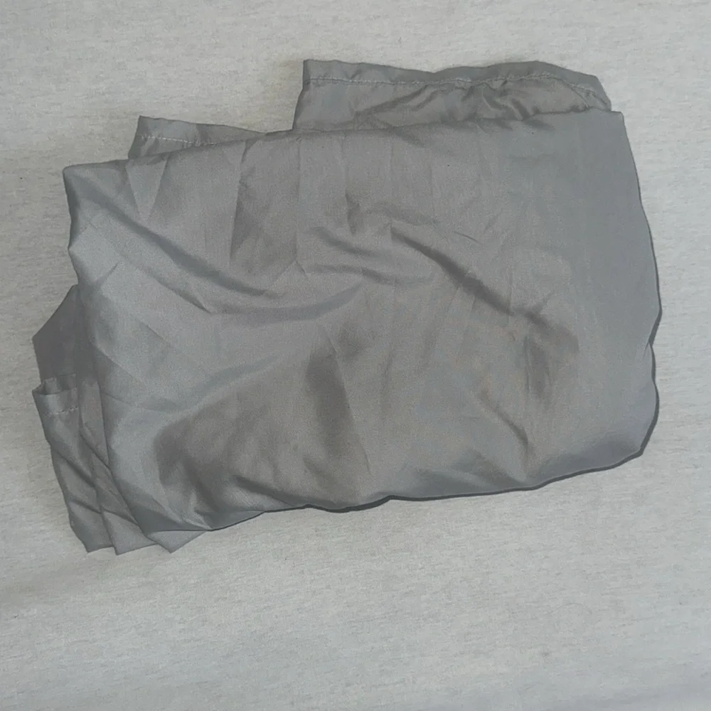 Home Bedding. Twin Sheet Gray.